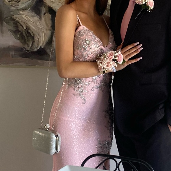 PORTIA & SCARLETT Prom/Special Occasion Dress - Picture 2 of 3